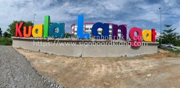 LANDMARK ALUMINIUM BIG 3D BOX UP LETTERING SIGNAGE MANUFACTURER AT KUALA LUMPUR (KL), KL ECO CITY, MONT KIARA, SEPUTEH