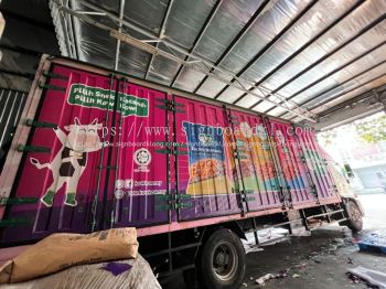 LORRY STICKER WRAPPING SERVICE AT SUBANG, MAHKOTA CHERAS