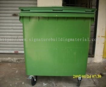 Original Plastic Bin C/W 4 Wheels 