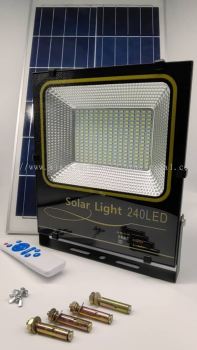 SOLAR FLOOD LIGHT