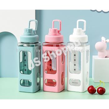 700 ML Creative Simple Portable Straw Plastic Water Cup / 便携带吸管塑料水杯 / 700ml Bottle / Botol