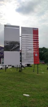 CONSTRUCTION PROJECT SIGNBAORD AT KUANTAN GAMBANG PEKAN