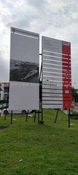 CONSTRUCTION PROJECT SIGNBAORD AT KUANTAN GAMBANG PEKAN