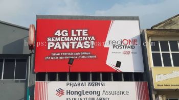 RED ONE NETWORK BILLBOARD SINGBOARD AT KUANTAN AIR PUTIH 