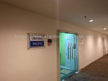 GLOCALIS ACRYLIC POSTER FRAME SIGNAGE AT KUANTAN AIR PUTIH 