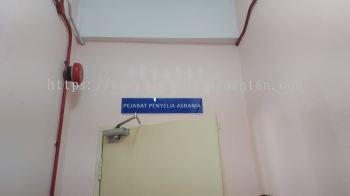 INDOOR ACRYLIC POSTER SIGNAGE AT KUANTAN AIR PUTIH