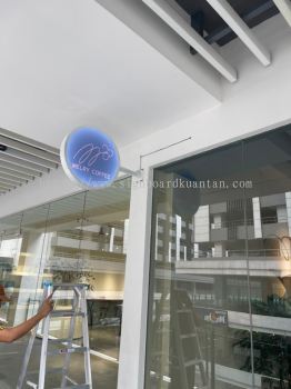 MELRY COFFEE OUTDOOR ROUND SHAPE DOUBLE SIDE LIGHTBOX AT KUANTAN, BANDAR INDERA MAHKOTA. PANCHING, SUNGAI LEMBING, GAMBANG, BESERAH, GEBENG, PENOR, SUNGAI KARANG, BATU HITAM, CHENDOR, TANJUNG LUMPUR, TELUK CEMPEDAK, CHERATING KUANTAN PAHANG MALAYSIA 