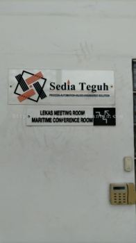 SEDIA TEGUH INDOOR ACRYLIC POSTER FRAME AT 