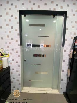 Tempered Glass Shower Screen