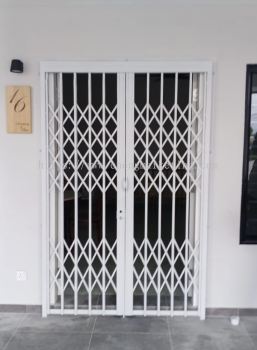 MSDG 65- Collapsible Door Grille