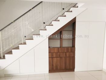 STAIRCASE PATITION WITH CABINET @ ELMINA WEST, SHAH ALAM