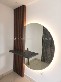 ROUND MIRROR WITH FLUTED PANEL @ ELMINA WEST, SHAH ALAM