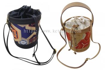 B0690 Bucket Bag