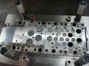 Design & Fabrication Precision Metal Stamping Mold