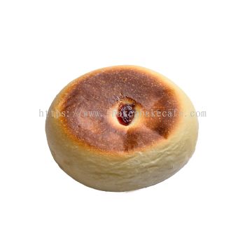 Cranberry Cheese Bun 