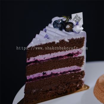 Chocolate Blueberry Slice Cake