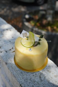 Blue Cheese Lime Cake