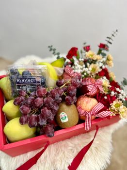 Red Fruits & Flower Box