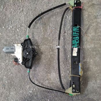 AUDI A4B8 REGULATOR/POWER WINDOW MOTOR (FRONT RIGHT) -8KO959802-