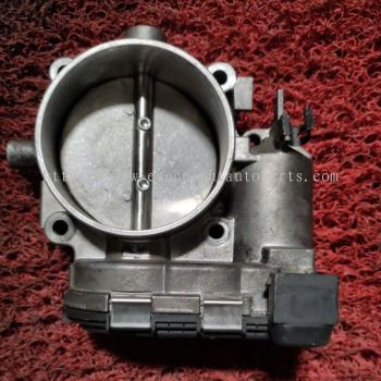 MERCEDES BENZ THROTTLE BODY - A 113 141 01 25
