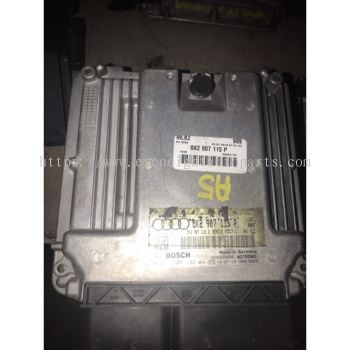 AUDI A5 & A4 B8 2.0L CDN ENGINE ECU  8K2 907 115 P  &  0261 S04 132 & 8K0907115P