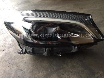 Mercedes Benz A-CLASS HEAD LAMP RH A176 906 92 00