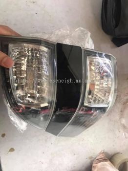 Toyota vellfire rear lamp black crum RH