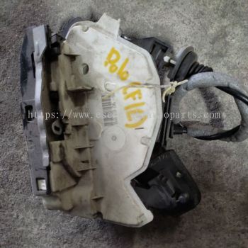 VOLKSWAGEN POLO 1.2 DOORLOCK FRONT LEFT ( 7 PIN )