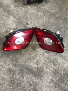 VOLKSWAGEN PASSAT CC REAR BONET LAMP