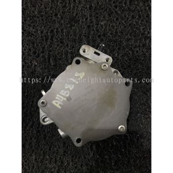 AUDI A4 / A5 / Q5 1.8 CDH VACUUM PUMP ( 06J 145 100 B )