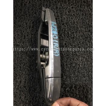 MERCEDES W210 OUTSIDE DOOR HANDLE REAR RIGHT SIDE