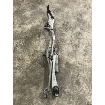 BMW E65 / E66 FRONT WIPER LINKAGE WITH MOTOR