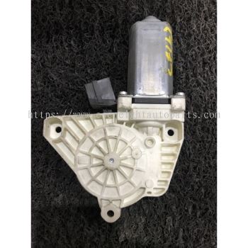 MERCEDES W245 POWER WINDOW MOTOR FRONT LEFT SIDE ( FLH )