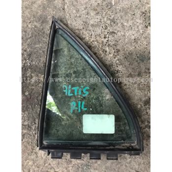 TOYOTA ALTIS OLD MODEL REAR TRIANGLE GLASS ( RLH )