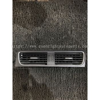 AUDI A4B8 CENTRE AIRCOND VENT / GRILLE