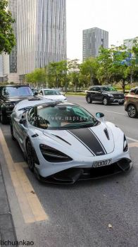 McLaren 720S