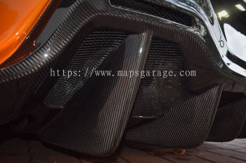 McLaren 600LT Dry Carbon Kit