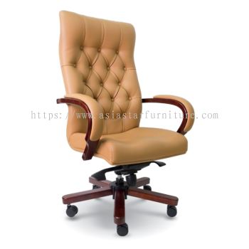 URBAN CHESTERFILEDS WOODEN DIRECTOR OFFICE CHAIR