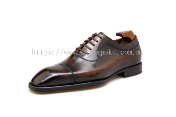 Cap Toe Balmoral Oxford leather shoes 