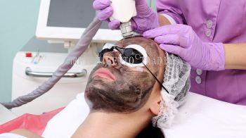 Blackwawa Facial Treatment