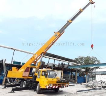 Crane Rental Petaling Jaya