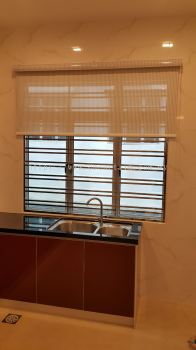 Roller Blinds 