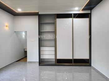 Sliding Door Wardrobe