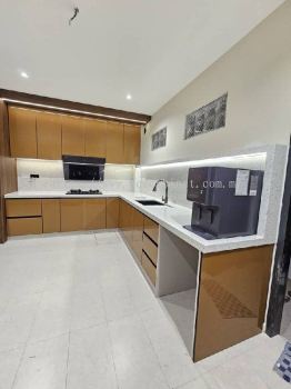 4G KITCHEN CABINET