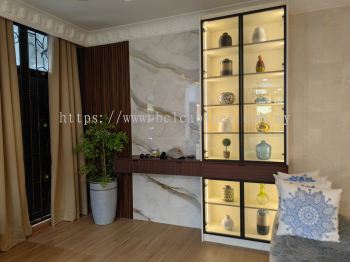 Honeycomb Aluminium Display Cabinet