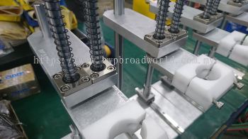 Injection Moulding Machine