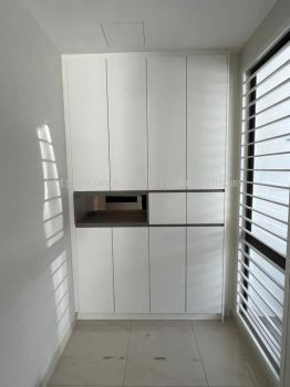 CUSTOM SHOE CABINET