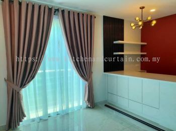 EYELET CURTAIN