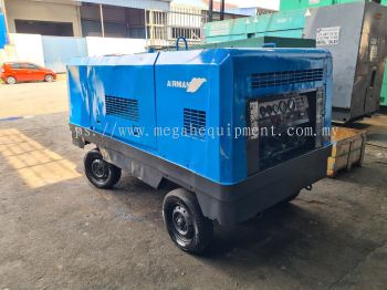 USED/RECONDITIONED AIRMAN 390CFM @102PSI AIR COMPRESSOR