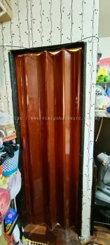 Pvc Folding Toilet Door 31" x 82" & 35" x 82" (Brown)